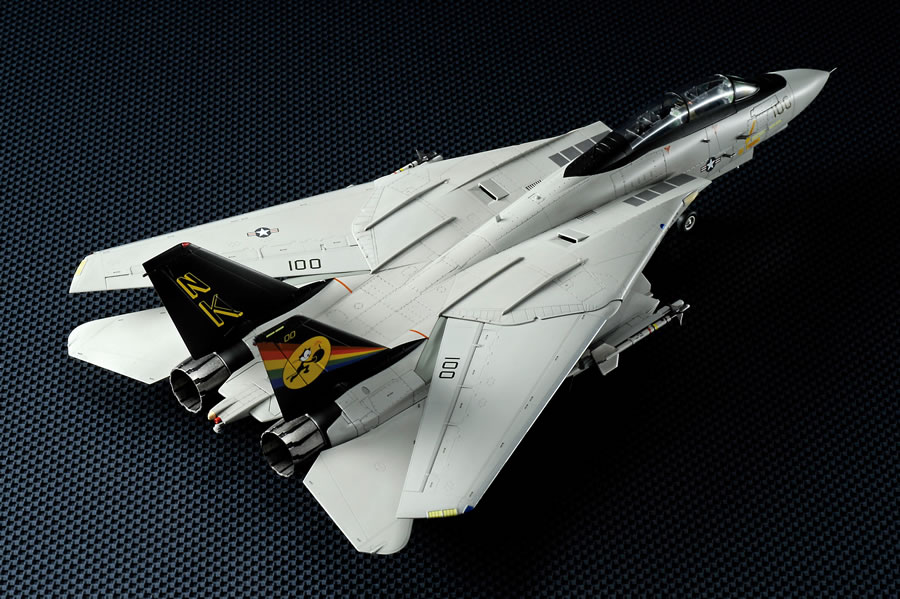 モデルグラフィックス3号連続「マガジンキット」1/72 F-14Dトム